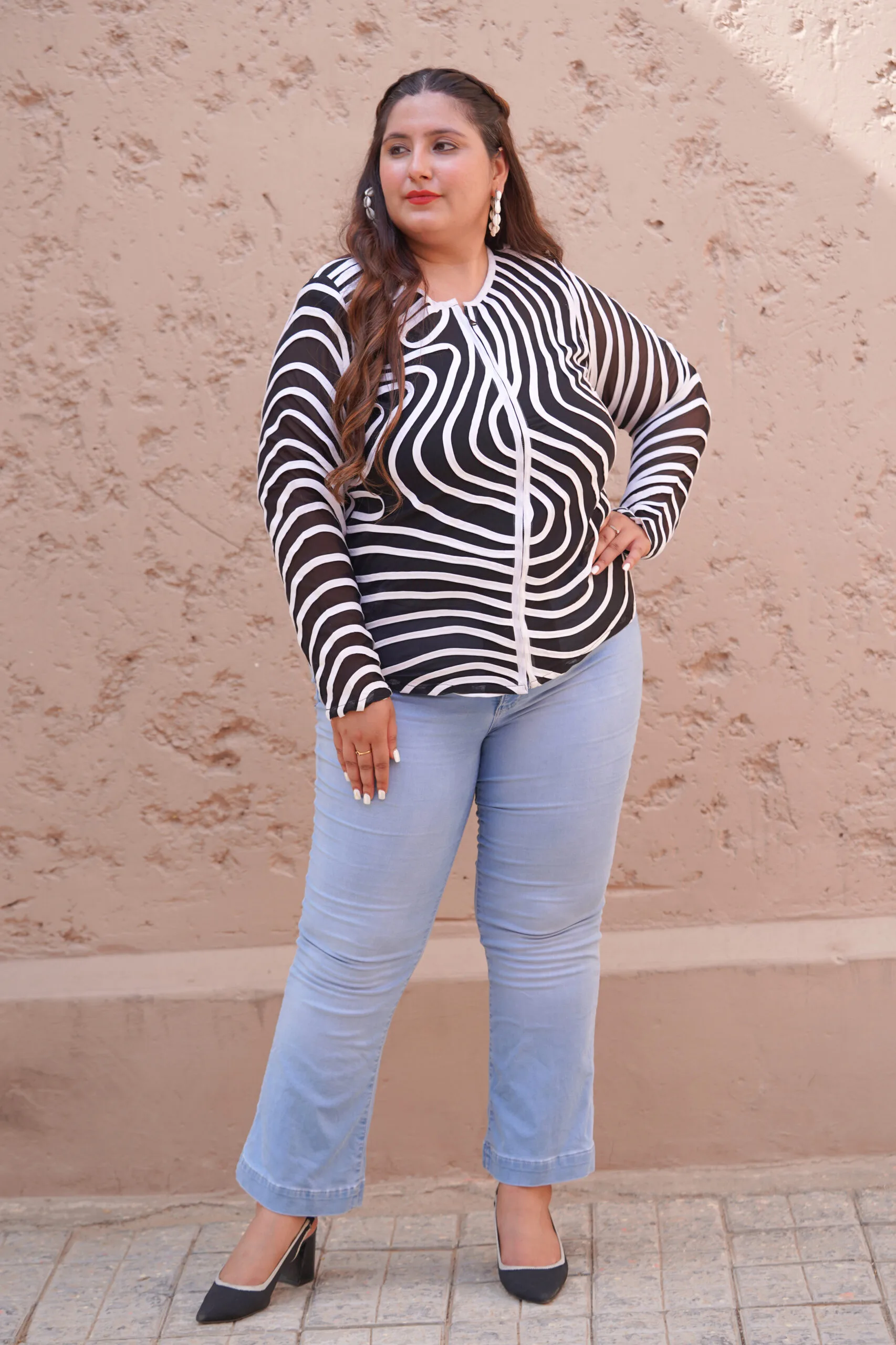 Black and White Striped Casual Long Sleeve Top